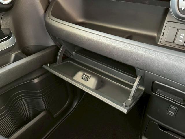 Ｎ－ＢＯＸカスタム Ｌ　ナビ　バックカメラ　ＥＴＣ　片側電動スライドドア　衝突被害軽減ブレーキ　パーキングセンサー　アダプティブクルーズコントロール　電子パーキング　オートブレーキホールド　前席シートヒーター（47枚目）