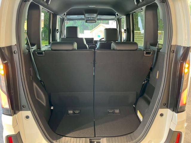 Ｎ－ＢＯＸカスタム ターボ　ＨｏｎｄａＳＥＮＳＩＮＧ　両側電動スライドドア　アダプティブクルーズコントロール　純正アルミホイール　ＬＥＤヘッドライト　電子パーキング　オートブレーキホールド　スマートキー　前席シートヒーター（14枚目）