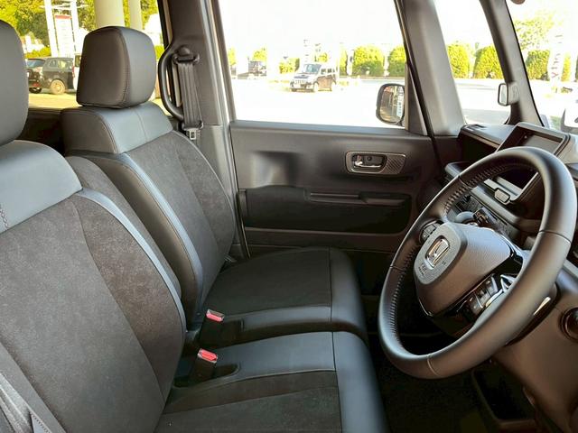 Ｎ－ＢＯＸカスタム ターボ　ＨｏｎｄａＳＥＮＳＩＮＧ　両側電動スライドドア　アダプティブクルーズコントロール　純正アルミホイール　ＬＥＤヘッドライト　電子パーキング　オートブレーキホールド　スマートキー　前席シートヒーター（22枚目）