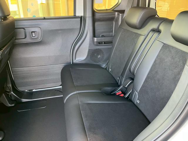 Ｎ－ＢＯＸカスタム ターボ　ＨｏｎｄａＳＥＮＳＩＮＧ　両側電動スライドドア　アダプティブクルーズコントロール　純正アルミホイール　ＬＥＤヘッドライト　電子パーキング　オートブレーキホールド　スマートキー　前席シートヒーター（25枚目）