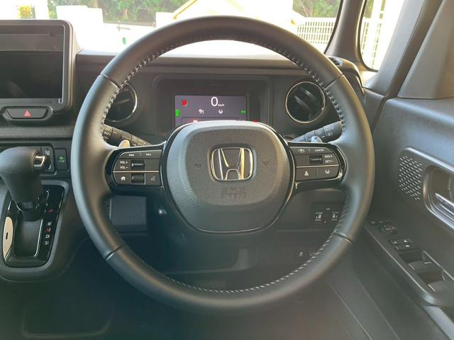 Ｎ－ＢＯＸカスタム ターボ　ＨｏｎｄａＳＥＮＳＩＮＧ　両側電動スライドドア　アダプティブクルーズコントロール　純正アルミホイール　ＬＥＤヘッドライト　電子パーキング　オートブレーキホールド　スマートキー　前席シートヒーター（30枚目）