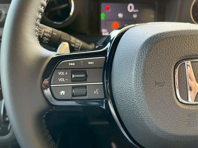 Ｎ－ＢＯＸカスタム ターボ　ＨｏｎｄａＳＥＮＳＩＮＧ　両側電動スライドドア　アダプティブクルーズコントロール　純正アルミホイール　ＬＥＤヘッドライト　電子パーキング　オートブレーキホールド　スマートキー　前席シートヒーター（31枚目）