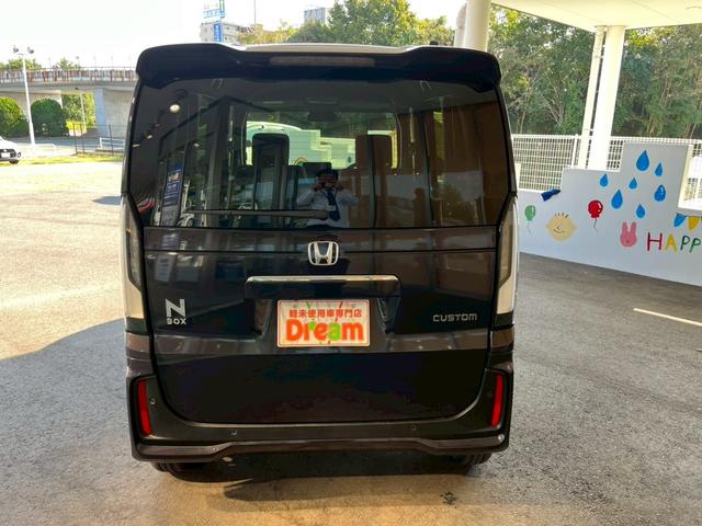 Ｎ－ＢＯＸカスタム ベースグレード　届出済未使用車　両側電動スライドドア　純正アルミホイール　電子パーキング　オートブレーキホールド　アダプティブクルーズコントロール　電動格納ミラー　オートエアコン　スマートキー　前席シートヒーター（12枚目）