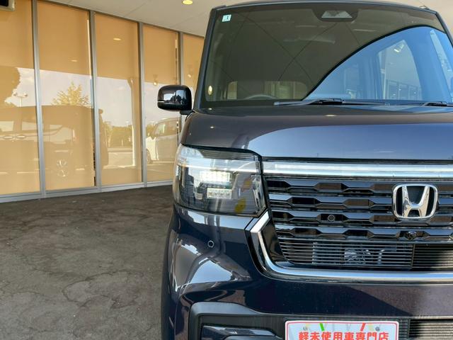 Ｎ－ＢＯＸカスタム ベースグレード　届出済未使用車　両側電動スライドドア　純正アルミホイール　電子パーキング　オートブレーキホールド　アダプティブクルーズコントロール　電動格納ミラー　オートエアコン　スマートキー　前席シートヒーター（18枚目）