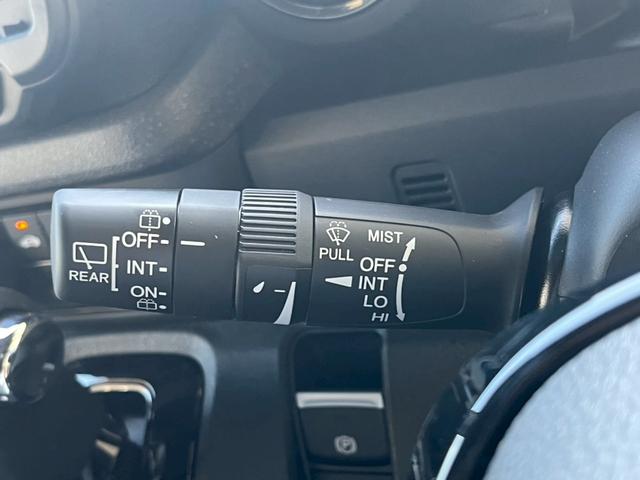 Ｎ－ＢＯＸカスタム ベースグレード　届出済未使用車　両側電動スライドドア　純正アルミホイール　電子パーキング　オートブレーキホールド　アダプティブクルーズコントロール　電動格納ミラー　オートエアコン　スマートキー　前席シートヒーター（31枚目）