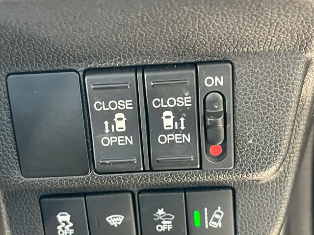 フリード G・ホンダセンシング ナビ バックカメラ 後席モニター ETC 両側電動スライドドア 純正アルミホイール クルーズコントロール 衝突被害軽減ブレーキ レーンキープアシスト スマートキー アイドリングストップ USB充電(38枚目)