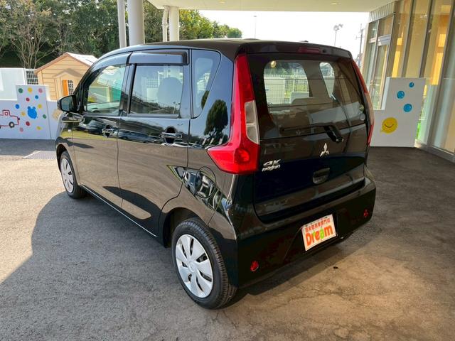 ｅＫワゴン Ｅ　ナビ　ＥＴＣ　運転席側シートヒーター　電動格納式ミラー　安全ボディ　キーレス　マニュアルエアコン　アクセサリーソケット　パワーウィンドウ（12枚目）