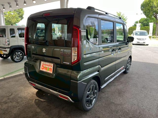 スペーシアギア ハイブリッドＸＺ　届出済未使用車　禁煙車　両側電動スライドドア　衝突被害軽減ブレーキ　クルーズコントロール　純正アルミホイール　ルーフレール　ＬＥＤヘッドライト　フォグライト　ハンドルヒーター　ロールサンシェード（11枚目）