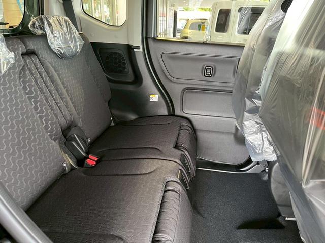 スペーシアギア ハイブリッドＸＺ　届出済未使用車　禁煙車　両側電動スライドドア　衝突被害軽減ブレーキ　クルーズコントロール　純正アルミホイール　ルーフレール　ＬＥＤヘッドライト　フォグライト　ハンドルヒーター　ロールサンシェード（21枚目）