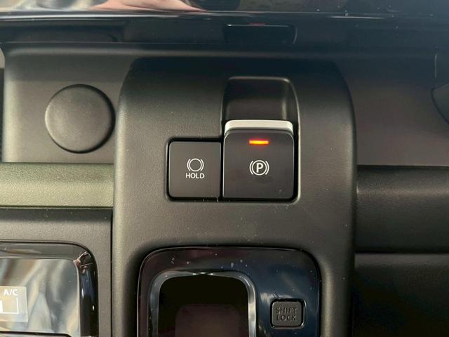 スペーシアギア ハイブリッドＸＺ　届出済未使用車　禁煙車　両側電動スライドドア　衝突被害軽減ブレーキ　クルーズコントロール　純正アルミホイール　ルーフレール　ＬＥＤヘッドライト　フォグライト　ハンドルヒーター　ロールサンシェード（32枚目）