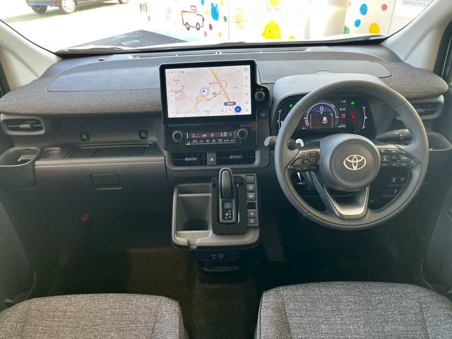 シエンタ ハイブリッドＺ　登録済未使用車　純正ディスプレイオーディオ　全方位カメラ　ＥＴＣ　両側電動スライドドア　衝突被害軽減ブレーキ　電子パーキング　オートブレーキホールド　クルーズコントロール　ＬＥＤヘッドライト　禁煙車（32枚目）