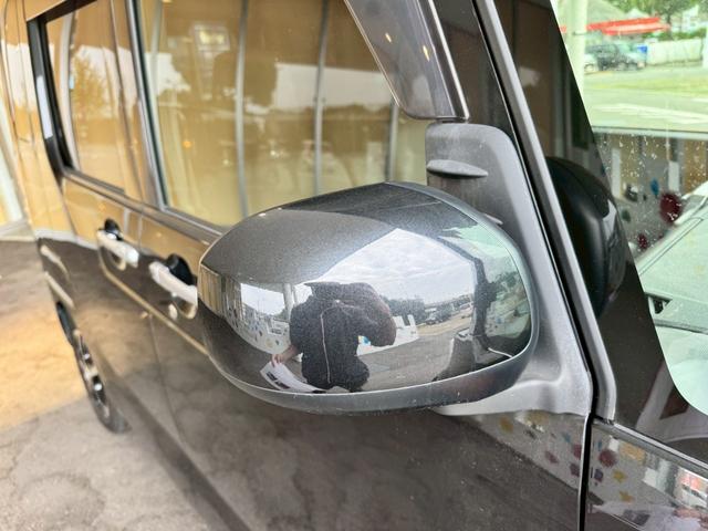 TOYOTA PIXIS MEGA L SA III