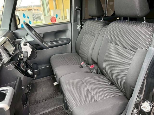 TOYOTA PIXIS MEGA L SA III