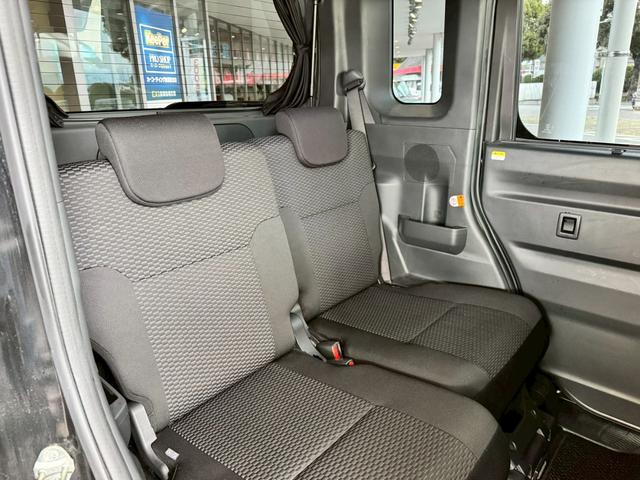 TOYOTA PIXIS MEGA L SA III