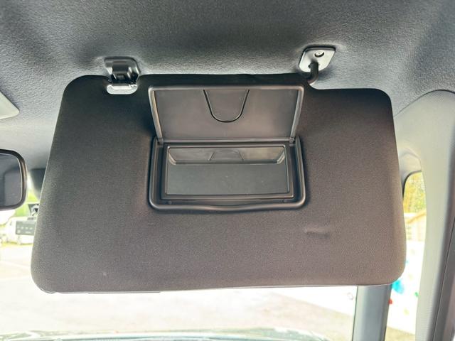 TOYOTA PIXIS MEGA L SA III