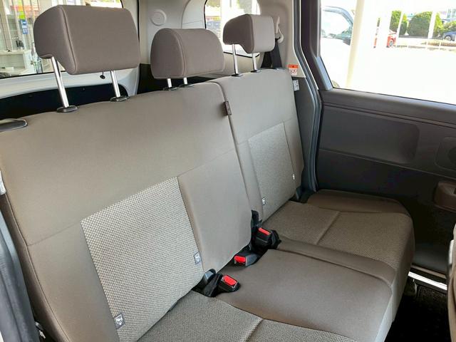 シエンタ G ディスプレイオーディオ バックカメラ ETC 両側電動スライドドア クルーズコントロール 衝突被害軽減ブレーキ スマートキー ステアリングスイッチ オートライト オートハイビーム マニュアルレベリング(24枚目)