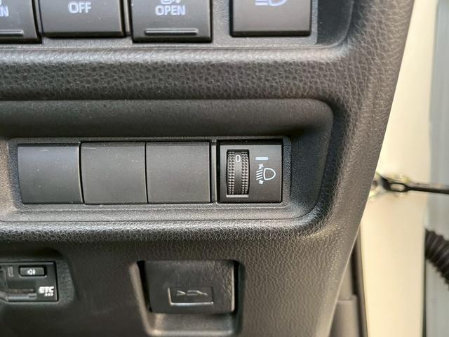 シエンタ G ディスプレイオーディオ バックカメラ ETC 両側電動スライドドア クルーズコントロール 衝突被害軽減ブレーキ スマートキー ステアリングスイッチ オートライト オートハイビーム マニュアルレベリング(36枚目)