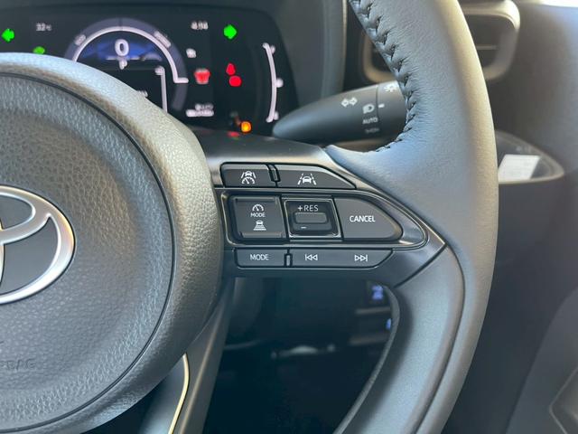 シエンタ ハイブリッドＺ　登録済未使用車　純正ディスプレイオーディオ　全方位カメラ　ＥＴＣ　両側電動スライドドア　衝突被害軽減ブレーキ　電子パーキング　オートブレーキホールド　クルーズコントロール　ＬＥＤヘッドライト　禁煙車（32枚目）