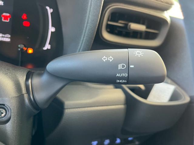 シエンタ ハイブリッドＺ　登録済未使用車　純正ディスプレイオーディオ　全方位カメラ　ＥＴＣ　両側電動スライドドア　衝突被害軽減ブレーキ　電子パーキング　オートブレーキホールド　クルーズコントロール　ＬＥＤヘッドライト　禁煙車（34枚目）