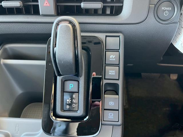 シエンタ ハイブリッドＺ　登録済未使用車　純正ディスプレイオーディオ　全方位カメラ　ＥＴＣ　両側電動スライドドア　衝突被害軽減ブレーキ　電子パーキング　オートブレーキホールド　クルーズコントロール　ＬＥＤヘッドライト　禁煙車（35枚目）