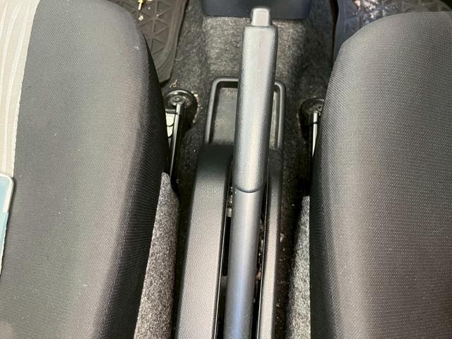 ミライース Ｌ　ＳＡＩＩＩ　カーナビ　バックカメラ　ＥＴＣ　衝突被害軽減ブレーキ　パーキングセンサー　オートハイビーム　横滑り防止機能　アイドリングストップ　アクセサリーソケット　マニュアルエアコン（39枚目）
