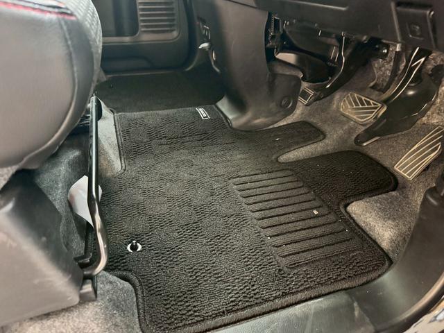 スペーシアカスタム ハイブリッドXS ナビ バックカメラ 両側電動スライドドア 衝突被害軽減ブレーキ アダプティブクルーズコントロール パーキングセンサー 純正アルミホイール フォグライト 運転席シートヒーター シートバックテーブル(31枚目)