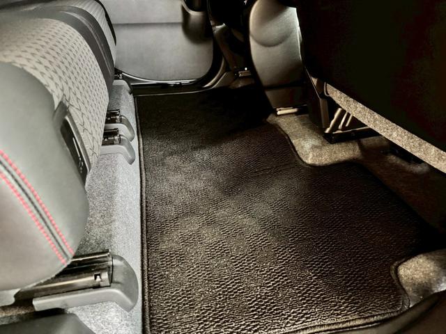 スペーシアカスタム ハイブリッドXS ナビ バックカメラ 両側電動スライドドア 衝突被害軽減ブレーキ アダプティブクルーズコントロール パーキングセンサー 純正アルミホイール フォグライト 運転席シートヒーター シートバックテーブル(32枚目)