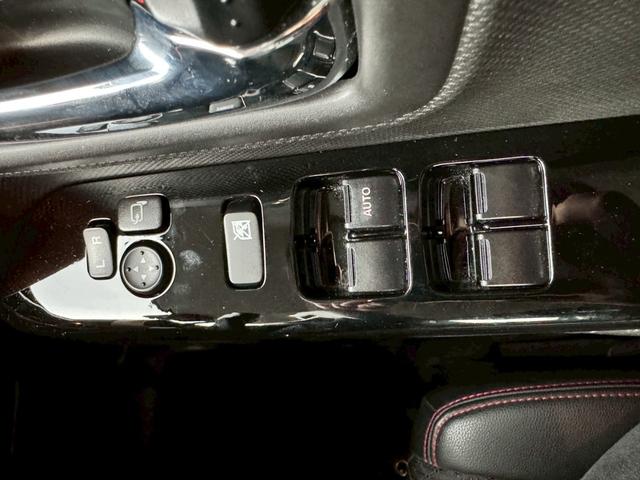 スペーシアカスタム ハイブリッドXS ナビ バックカメラ 両側電動スライドドア 衝突被害軽減ブレーキ アダプティブクルーズコントロール パーキングセンサー 純正アルミホイール フォグライト 運転席シートヒーター シートバックテーブル(41枚目)