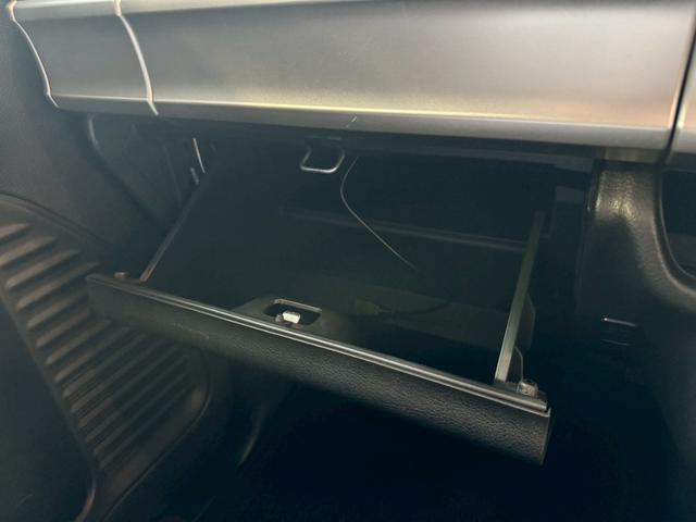 スペーシアカスタム ハイブリッドXS ナビ バックカメラ 両側電動スライドドア 衝突被害軽減ブレーキ アダプティブクルーズコントロール パーキングセンサー 純正アルミホイール フォグライト 運転席シートヒーター シートバックテーブル(51枚目)