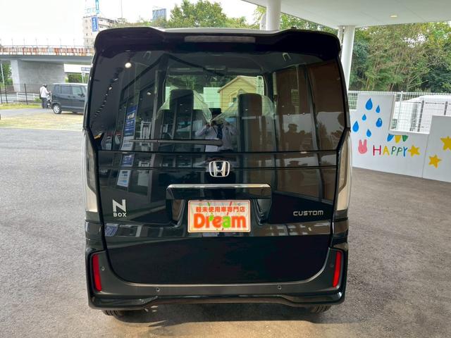 N-BOXカスタム ベースグレード HondaSENSING 片側電動スライドドア アダプティブクルーズコントロール 純正アルミホイール LEDヘッドライト 電子パーキング オートブレーキホールド 前席シートヒーター 電動格納式ミラー(11枚目)