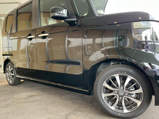 N-BOXカスタム ベースグレード HondaSENSING 片側電動スライドドア アダプティブクルーズコントロール 純正アルミホイール LEDヘッドライト 電子パーキング オートブレーキホールド 前席シートヒーター 電動格納式ミラー(17枚目)