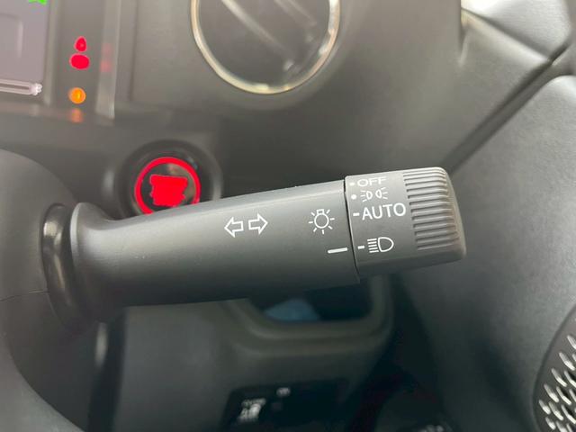 N-BOXカスタム ベースグレード HondaSENSING 片側電動スライドドア アダプティブクルーズコントロール 純正アルミホイール LEDヘッドライト 電子パーキング オートブレーキホールド 前席シートヒーター 電動格納式ミラー(34枚目)