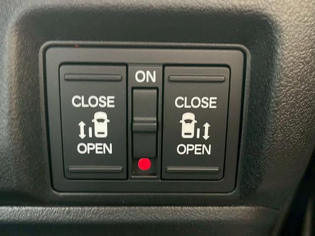 N-BOXカスタム ターボ HondaSENSING 両側電動スライドドア アダプティブクルーズコントロール 純正アルミホイール 電子パーキング オートブレーキホールド シートヒーター シートバックテーブル LEDヘッドライト(5枚目)