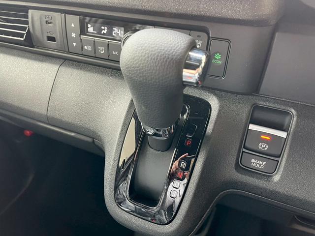 N-BOXカスタム ターボ HondaSENSING 両側電動スライドドア アダプティブクルーズコントロール 純正アルミホイール 電子パーキング オートブレーキホールド シートヒーター シートバックテーブル LEDヘッドライト(36枚目)