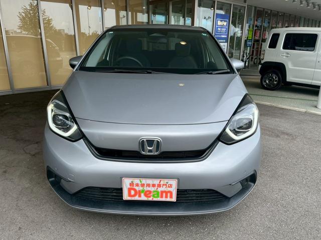 フィット ホーム 純正ナビ バックカメラ ETC 衝突被害軽減ブレーキ 電子パーキング オートブレーキホールド アダプティブクルーズコントロール オートライト 電動格納式ミラー アイドリングストップ(9枚目)