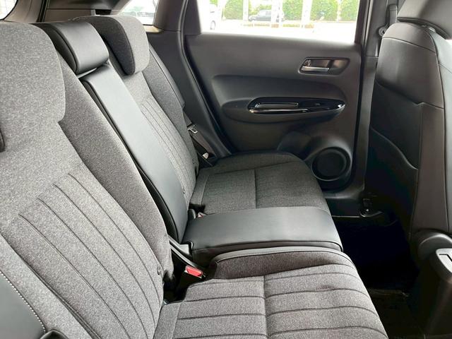 フィット ホーム 純正ナビ バックカメラ ETC 衝突被害軽減ブレーキ 電子パーキング オートブレーキホールド アダプティブクルーズコントロール オートライト 電動格納式ミラー アイドリングストップ(30枚目)
