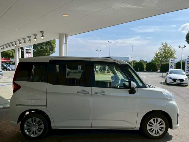 ルーミー G S ナビ 両側電動スライドドア 衝突被害軽減ブレーキ スマートキー 電動格納式ミラー アイドリングストップ 横滑り防止機能 オートエアコン オートライト ステアリングスイッチ(10枚目)