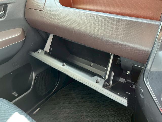 ルーミー G S ナビ 両側電動スライドドア 衝突被害軽減ブレーキ スマートキー 電動格納式ミラー アイドリングストップ 横滑り防止機能 オートエアコン オートライト ステアリングスイッチ(42枚目)