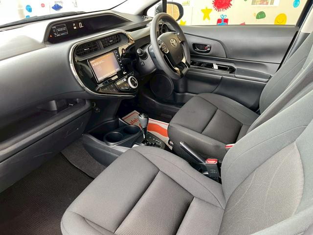 アクア Sスタイルブラック ナビ ETC 衝突被害軽減ブレーキ レーンキープアシスト オートハイビーム スマートキー オートライト 電動格納式ミラー 横滑り防止機能 オートエアコン(24枚目)