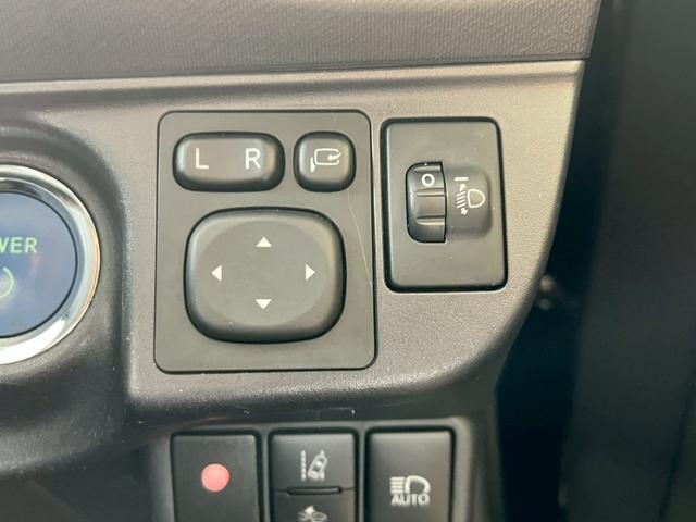 アクア Sスタイルブラック ナビ ETC 衝突被害軽減ブレーキ レーンキープアシスト オートハイビーム スマートキー オートライト 電動格納式ミラー 横滑り防止機能 オートエアコン(38枚目)