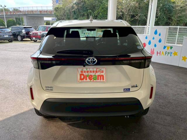 ヤリスクロス ハイブリッドZ 純正ディスプレイオーディオ コネクテッドナビ対応 全方位カメラ ETC AppleCarPlay 純正アルミホイール 衝突被害軽減ブレーキ 追従型クルーズコントロール シートヒーター 電子パーキング(14枚目)