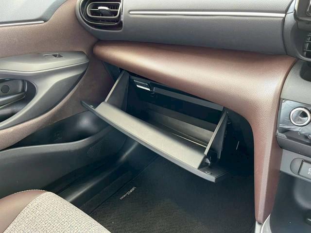 ヤリスクロス ハイブリッドZ 純正ディスプレイオーディオ コネクテッドナビ対応 全方位カメラ ETC AppleCarPlay 純正アルミホイール 衝突被害軽減ブレーキ 追従型クルーズコントロール シートヒーター 電子パーキング(44枚目)