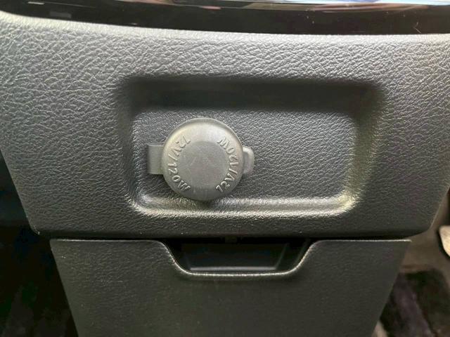 ソリオバンディット ハイブリッドMV ナビ 全周囲カメラ 片側電動スライドドア 衝突被害軽減ブレーキ 純正アルミホイール クルーズコントロール レーンキープアシスト パーキングセンサー オートエアコン アイドリングストップ スマートキー(46枚目)