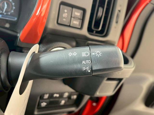 ハスラー ハイブリッドG 衝突被害軽減ブレーキ オーディオ レーンキープアシスト パーキングセンサー 前席シートヒーター スマートキー オートエアコン 横滑り防止機能 マニュアルレベリング機能 アイドリングストップ(31枚目)