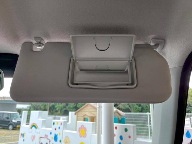 ハスラー ハイブリッドG 衝突被害軽減ブレーキ オーディオ レーンキープアシスト パーキングセンサー 前席シートヒーター スマートキー オートエアコン 横滑り防止機能 マニュアルレベリング機能 アイドリングストップ(40枚目)