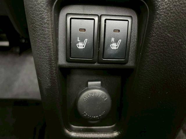 ハスラー ハイブリッドG 衝突被害軽減ブレーキ オーディオ レーンキープアシスト パーキングセンサー 前席シートヒーター スマートキー オートエアコン 横滑り防止機能 マニュアルレベリング機能 アイドリングストップ(42枚目)