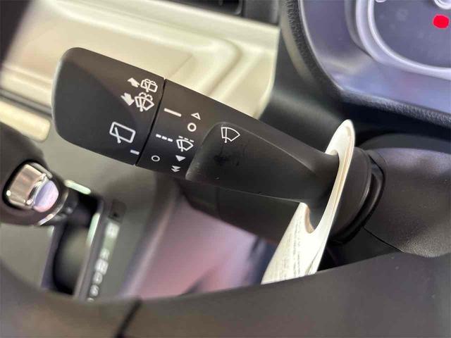 ムーヴキャンバス ストライプスＧ　両側電動スライドドア　衝突被害軽減ブレーキ　電子パーキング　オートブレーキホールド　パーキングセンサー　前席シートヒーター　電動格納式ミラー　ホットカップホルダー　ＬＥＤヘッドライト（12枚目）