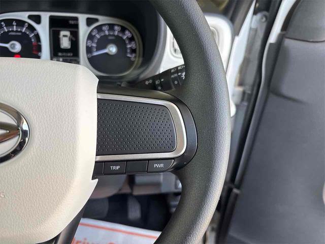 ムーヴキャンバス ストライプスＧ　両側電動スライドドア　衝突被害軽減ブレーキ　電子パーキング　オートブレーキホールド　パーキングセンサー　前席シートヒーター　電動格納式ミラー　ホットカップホルダー　ＬＥＤヘッドライト（30枚目）