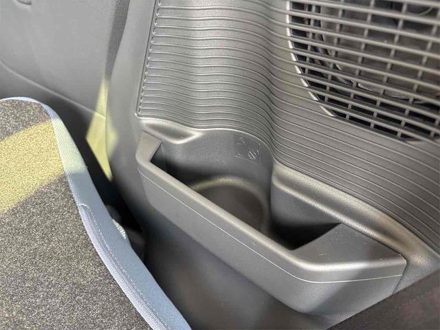 ムーヴキャンバス ストライプスＧ　両側電動スライドドア　衝突被害軽減ブレーキ　電子パーキング　オートブレーキホールド　パーキングセンサー　前席シートヒーター　電動格納式ミラー　ホットカップホルダー　ＬＥＤヘッドライト（52枚目）