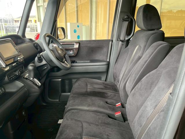 Ｎ－ＢＯＸカスタム Ｇ　Ｌ　ＨｏｎｄａＳＥＮＳＩＮＧ　Ｇ　Ｌ　ＨｏｎｄａＳＥＮＳＩＮＧ純正ナビ　バックカメラ　片側電動スライド　衝突被害軽減ブレーキ　アダプティブクルーズコントロール　純正アルミホイール　ＬＥＤヘッドライト　フォグライト　スマートキー（23枚目）